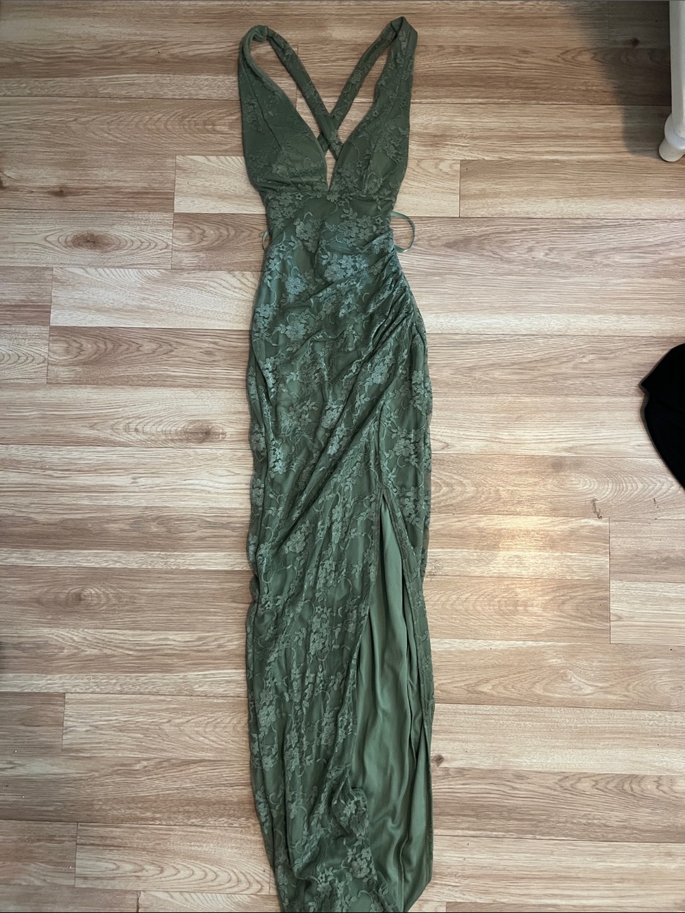 Windsor Olive Green Lace V-Neck Dress